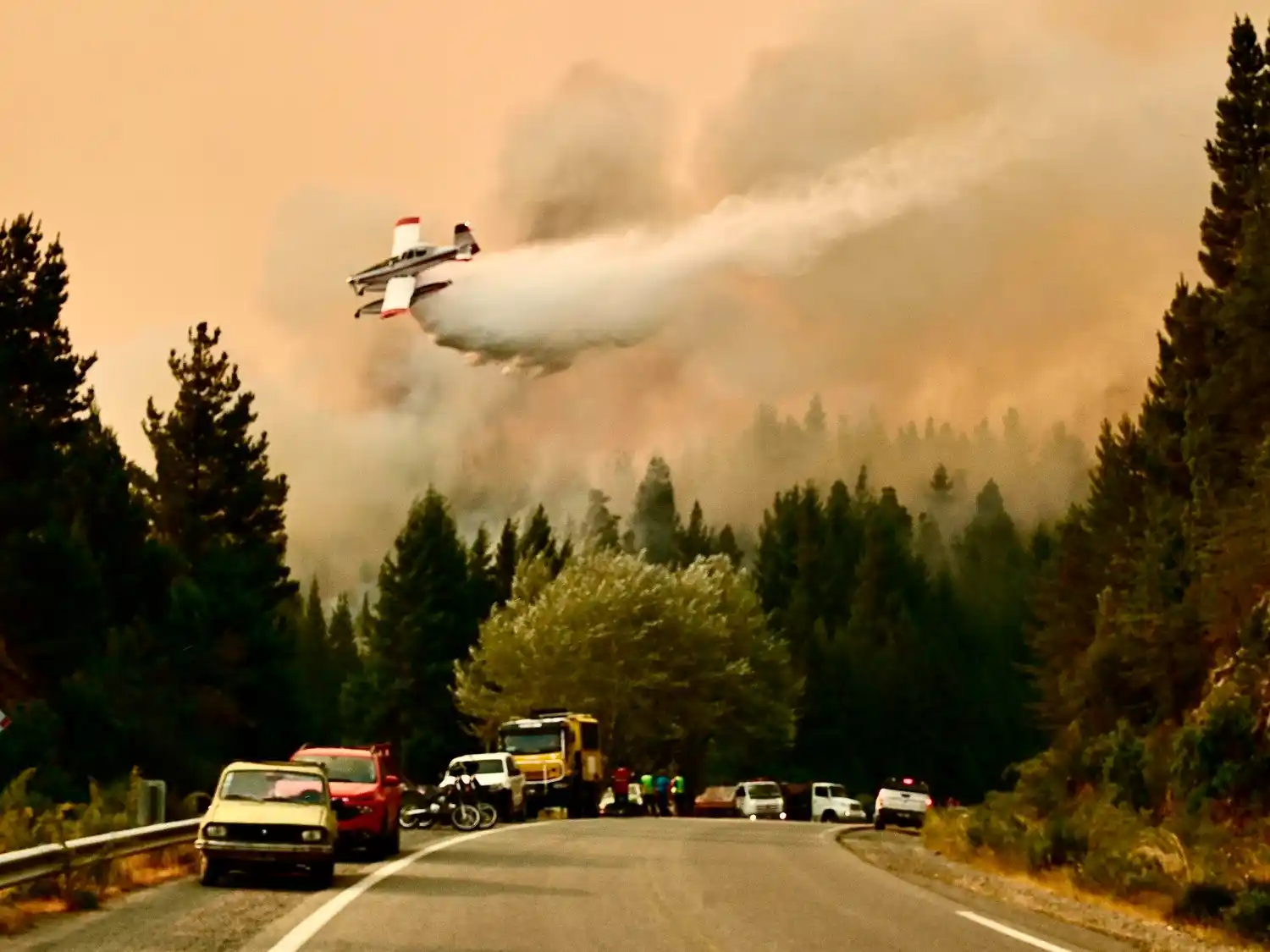 La situación por los incendios “varió para mal”.