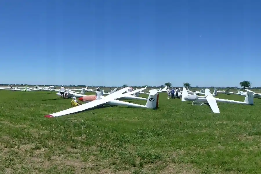 Comienza el Campeonato Nacional del Club de Planeadores Rafaela