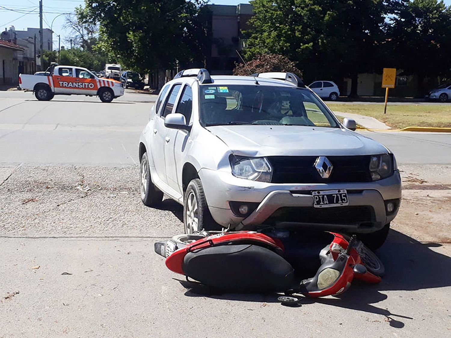 Un motociclista hospitalizado
