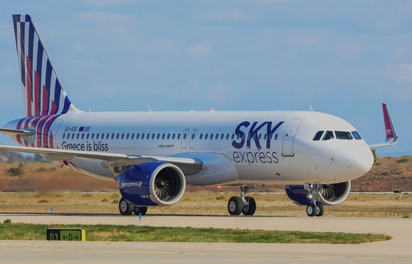SKY Express announces new partnership with Emirates