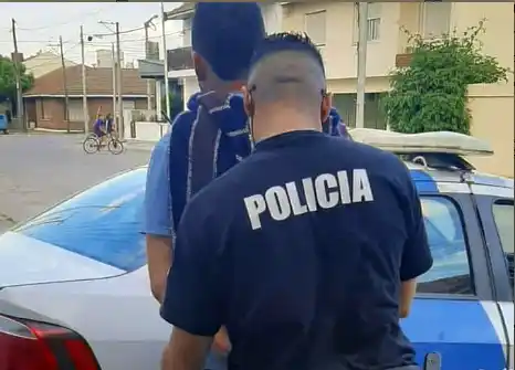 Un sujeto buscado por asalto con arma de fuego, fue detenido