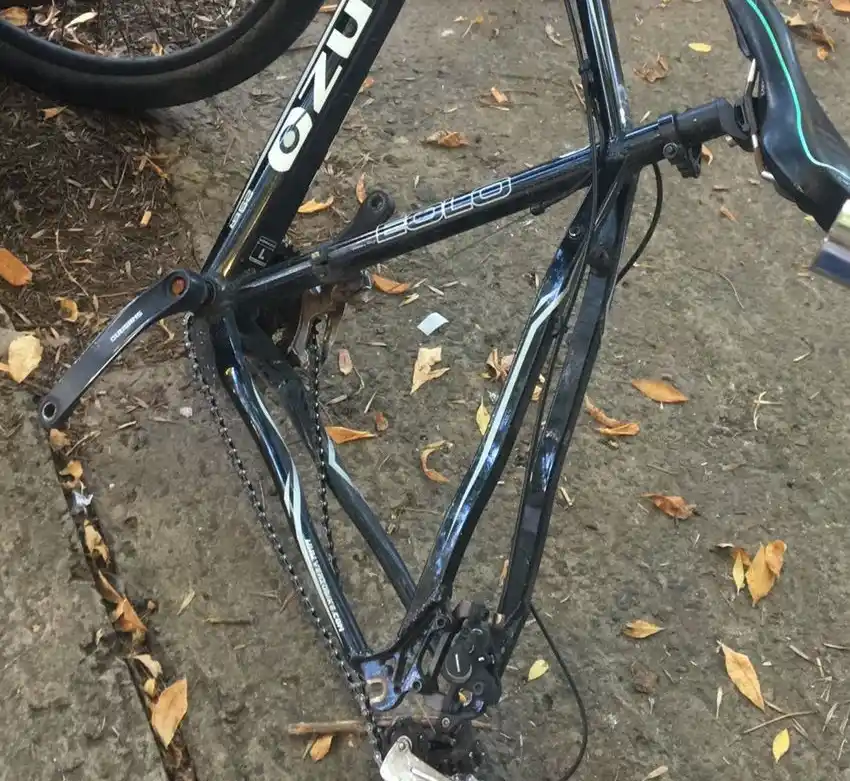 Bicipartes: el robo de ruedas y repuestos de bicicletas que está de moda