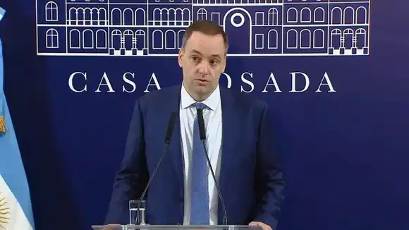 "El mensaje del Gobierno es que sea un día en paz y de reflexión para todos"