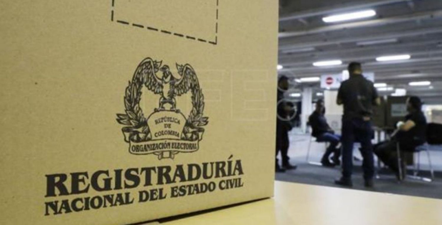 Colombia: más de 300 mil uniformados custodiarán las elecciones