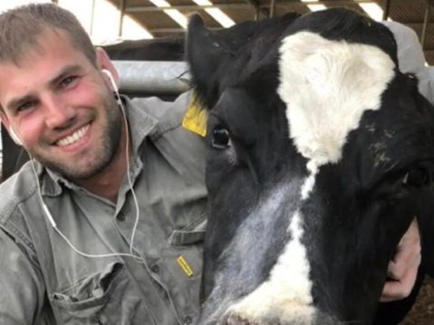 La historia del sanfrancisqueño que viajó a Nueva Zelanda sin hablar inglés y ganó un premio del agro