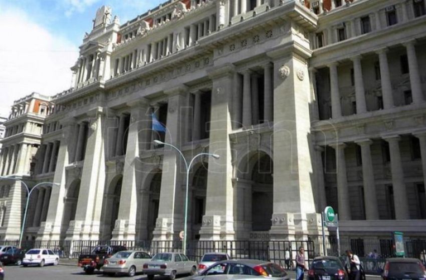 Judiciales inician hoy un paro de 60 horas para cobrar dos tramos del aumento salarial