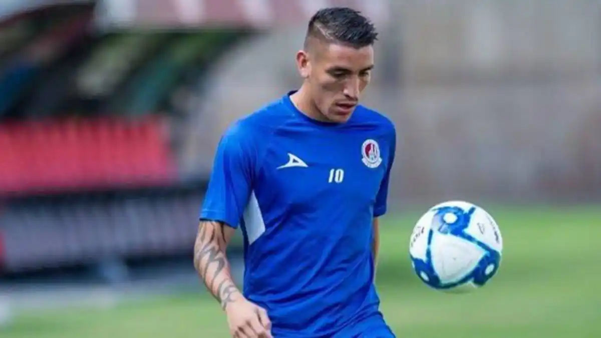 Ricardo Centurión, muy cerca de llegar a Vélez