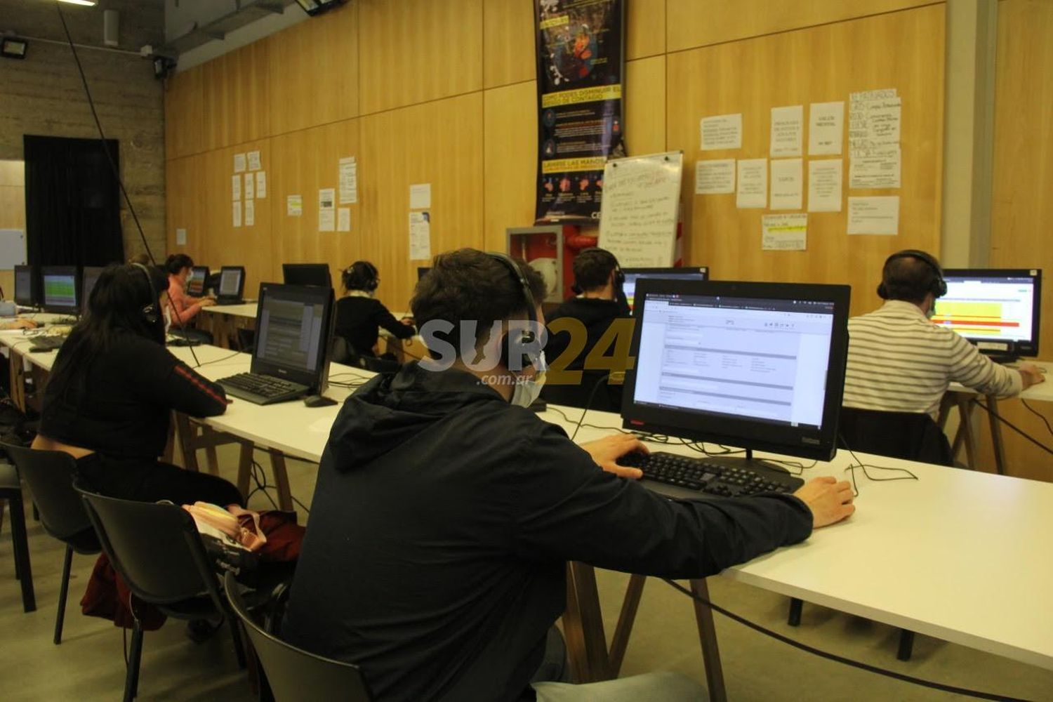 La Provincia refuerza las líneas telefónicas de salud mental