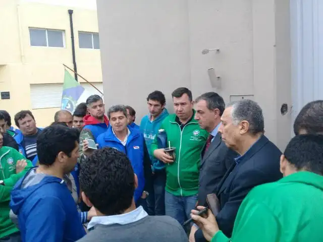 El Sindicato de la Carne se movilizó a Tribunales de Gualeguaychú por Feersa

