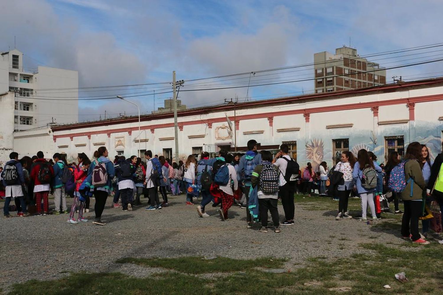 La seguidilla de amenazas de bomba en escuelas registró su pico máximo con once nuevos casos