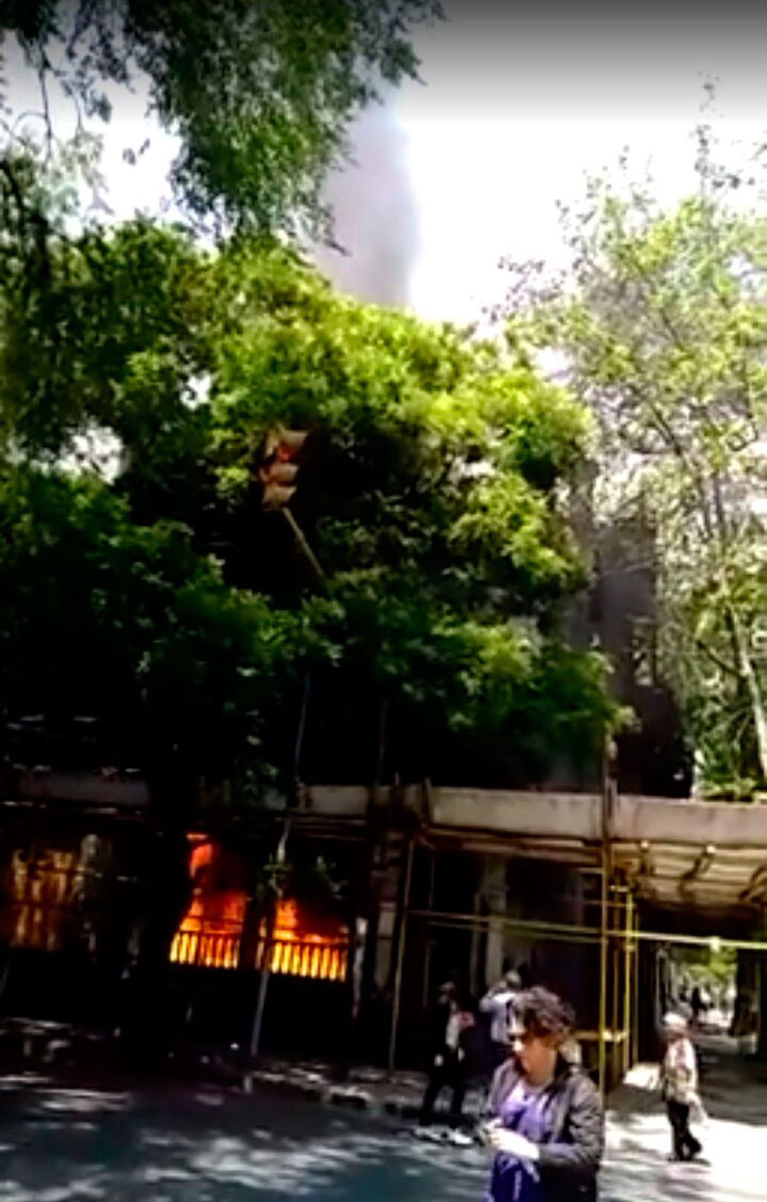 incendio-falucho-sarmiento