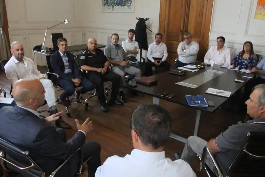 Brilloni encabezó la primera reunión de gabinete de Seguridad en la ciudad de Rosario