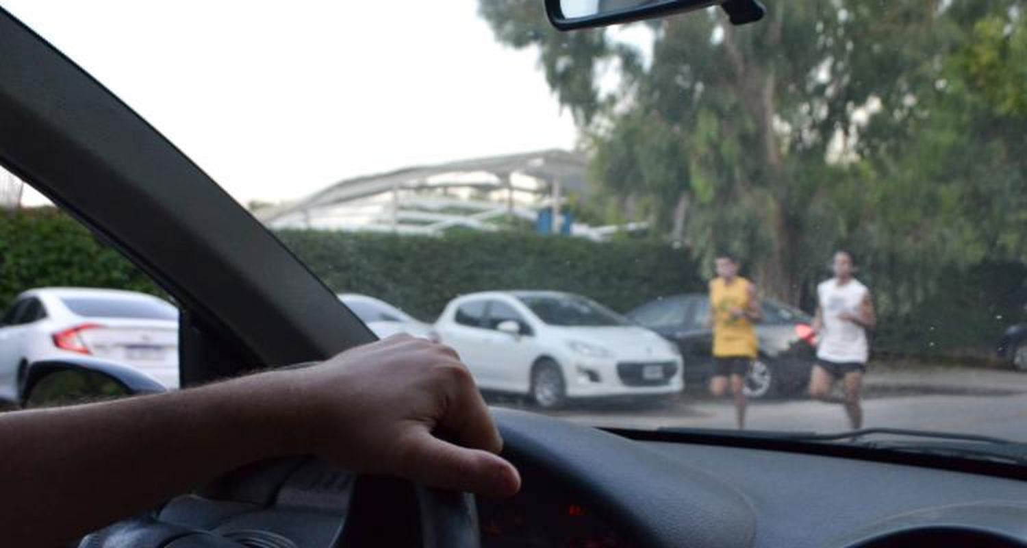 El gobierno está decidido a hacer peatonal la costanera al menos tres horas un día a la semana