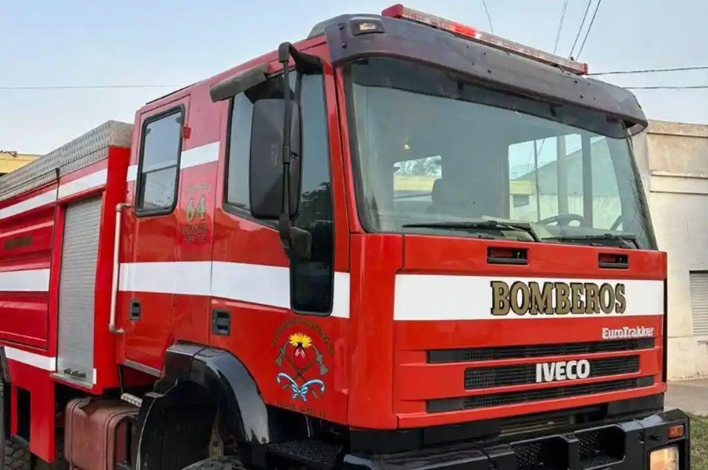 Bomberos Voluntarios de Franck fueron los primeros en llegar al lugar