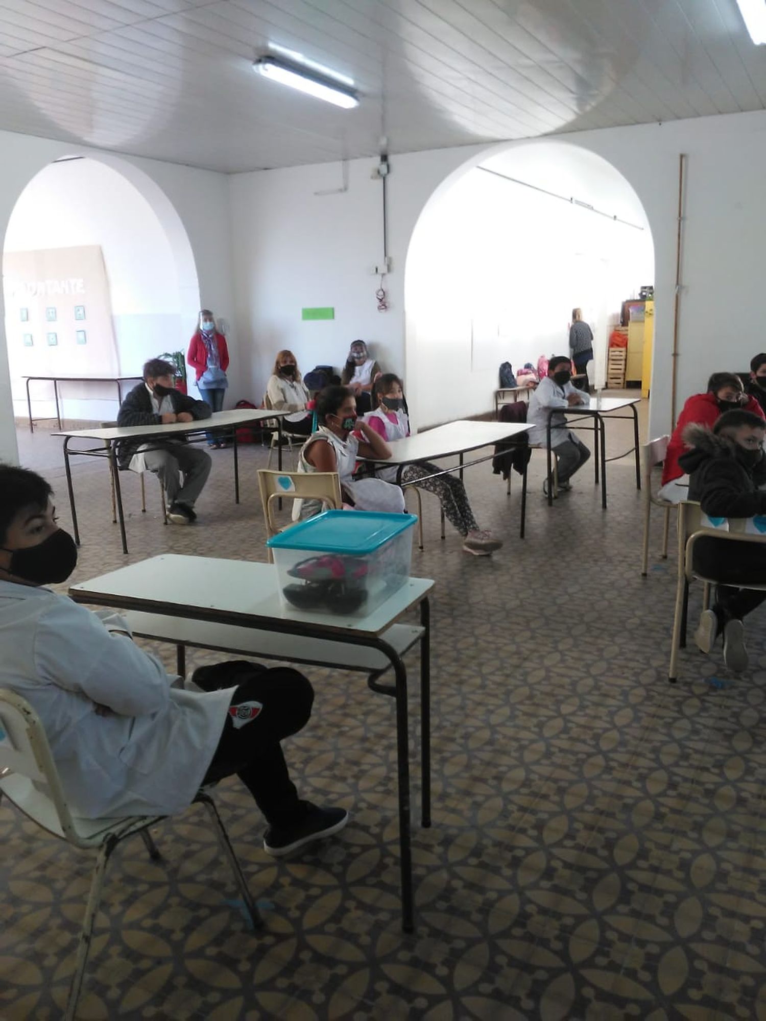 Concientizan a estudiantes sobre la importancia de la fauna y flora autóctonas