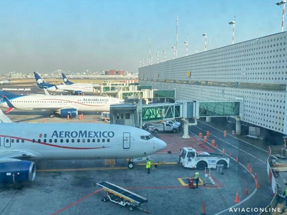 México: se reducirán un 25% las operaciones aéreas en el AICM y se las repartirán entre el AIFA y Toluca