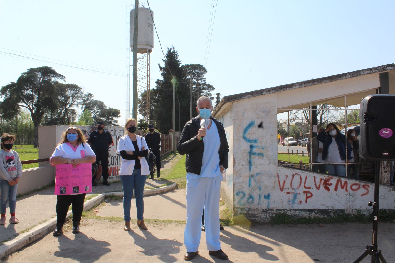 Dr. Gustavo Moreno: enfermeros, Hospital y pandemia