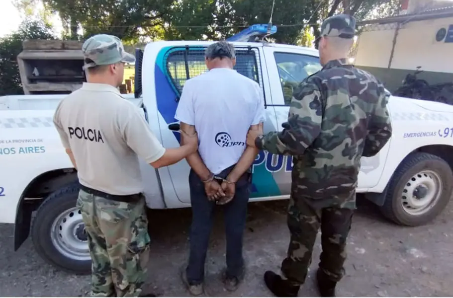 Lo acusan de amenazas y arrojó golpes a los policías