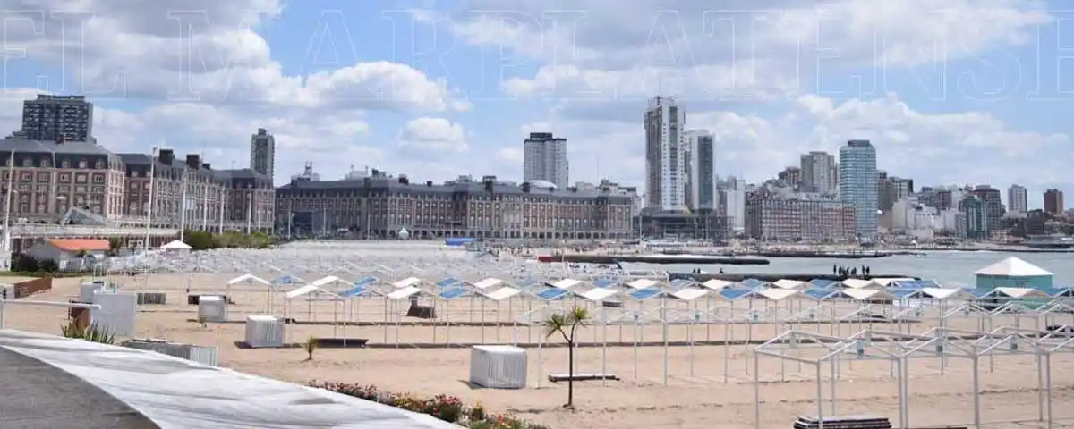 Un martes frío y con algunas nubes en Mar del Plata