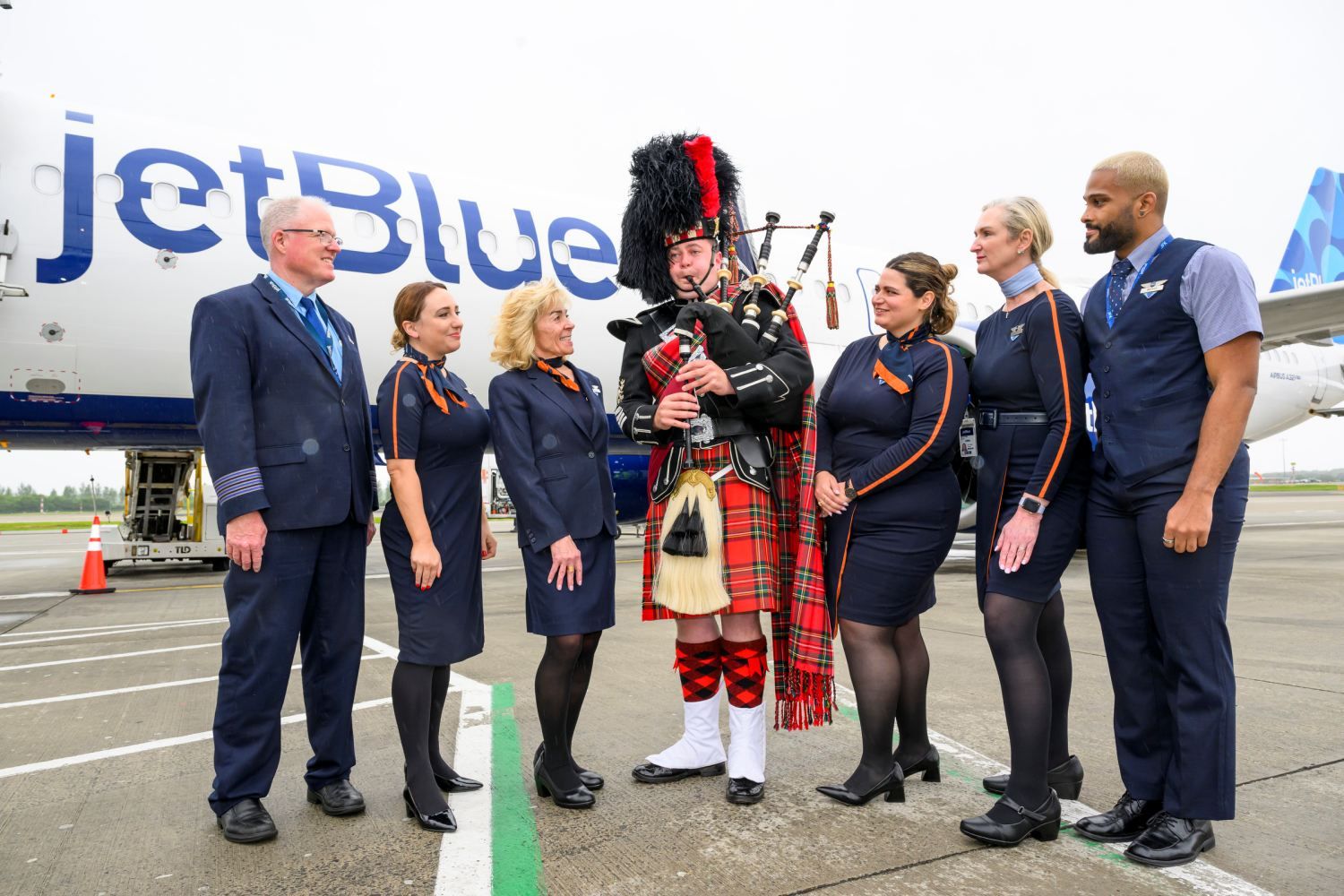 JetBlue inauguró sus vuelos a Edimburgo