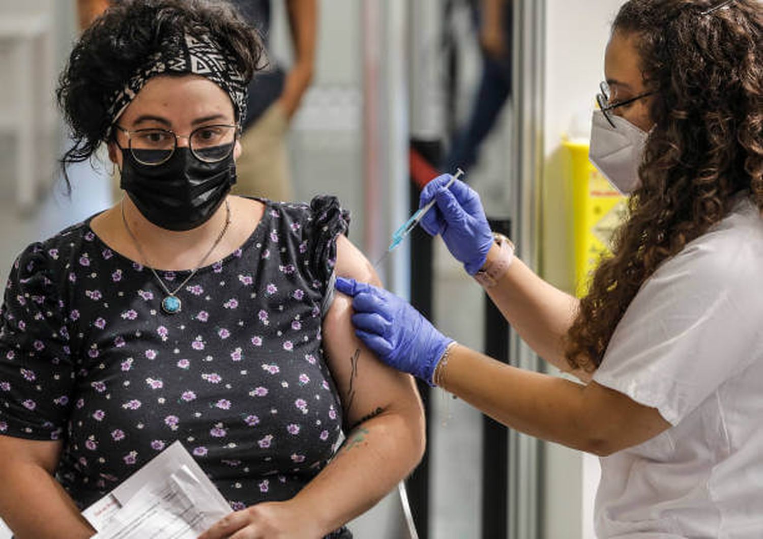 Para lograr inmunidad de rebaño Colombia debe vacunar a migrantes venezolanos