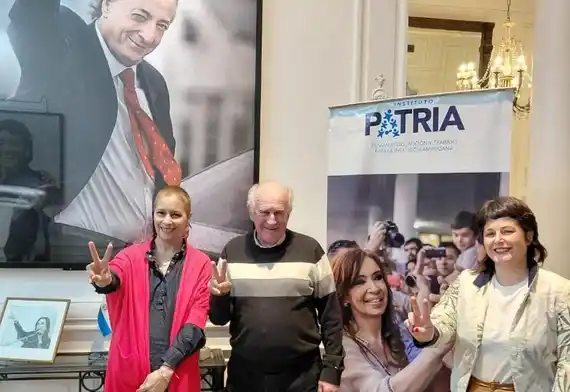 Parrilli recibió a Gaillard y Rubattino en el Instituto Patria
Respaldo a Cristina y críticas al gobierno naciona