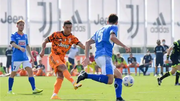 El Novara de “Puchi” González sufrió el poderío de Juventus