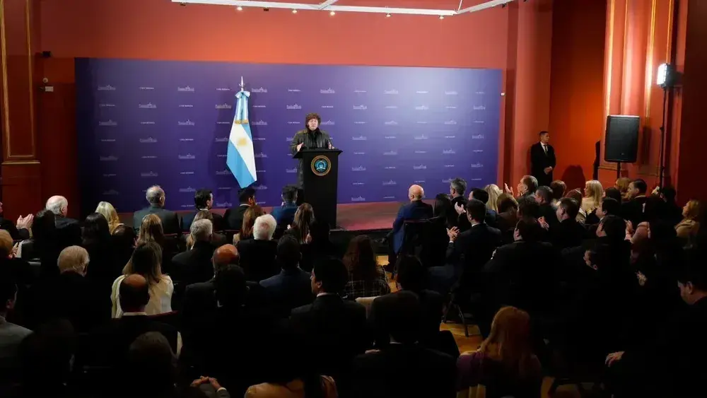 Javier Milei y sus legisladores