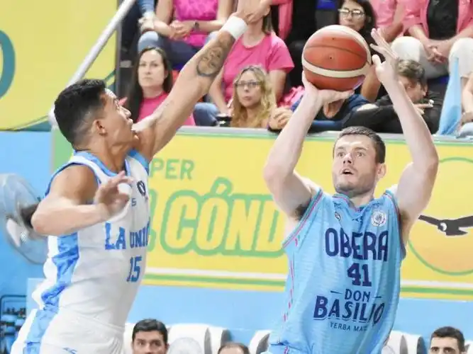 La Unión se hizo fuerte en
Oberá y se trajo la victoria