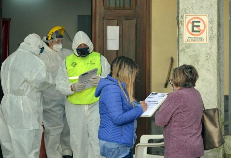 Covid en Tandil: El centro de testeos espontáneos registró un índice de positividad del 50%
