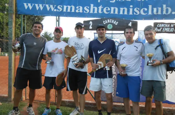 Torneo de Tenis Criollo en Smash