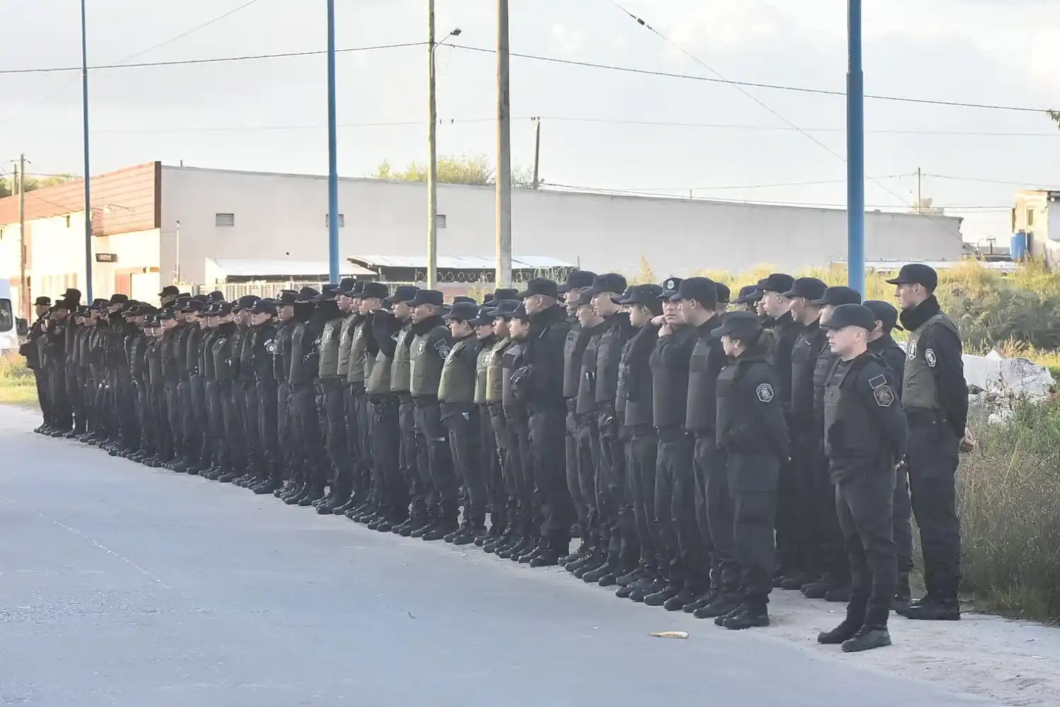 Desalojaron terrenos usurpados en Mar del Plata de manera pacífica pero los ocupantes advirtieron: “Acá se va a volver”