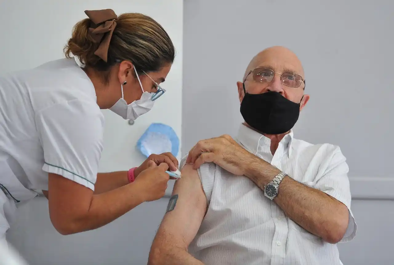 Gripe: confirman que se adelanta para la próxima semana la campaña de vacunación en todo el país