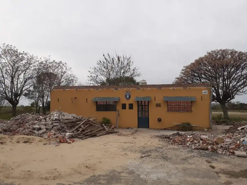 Con una cooperativa, retoman la obra de la escuela de paraje Basso