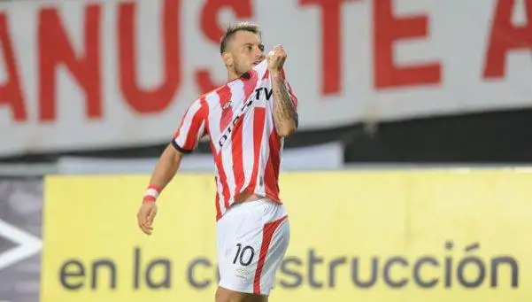 Estudiantes empató ante Unión y se aseguró el segundo puesto