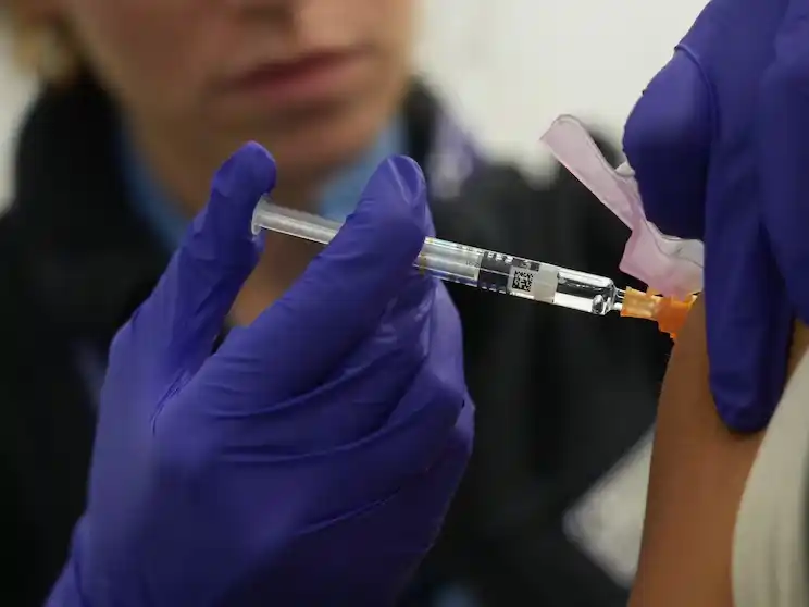 Los equipos de vigilancia epidemiológica siguen de cerca la evolución de esta variante para determinar si la temporada gripal será más severa de lo habitual.