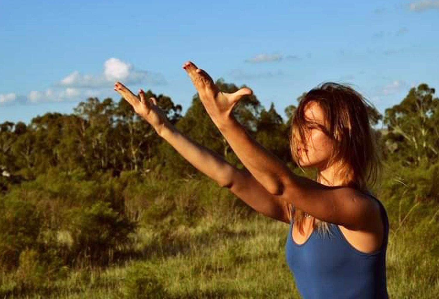 El yoga trabaja integradamente cuerpo, mente, emociones y energía, y su eficacia tomó relevancia en pandemia