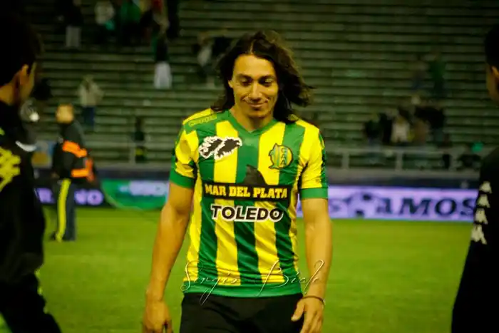 El "Payaso" Lugüercio no podrá juegar el lunes con el "Tiburón". (Foto: Sergio Biale)