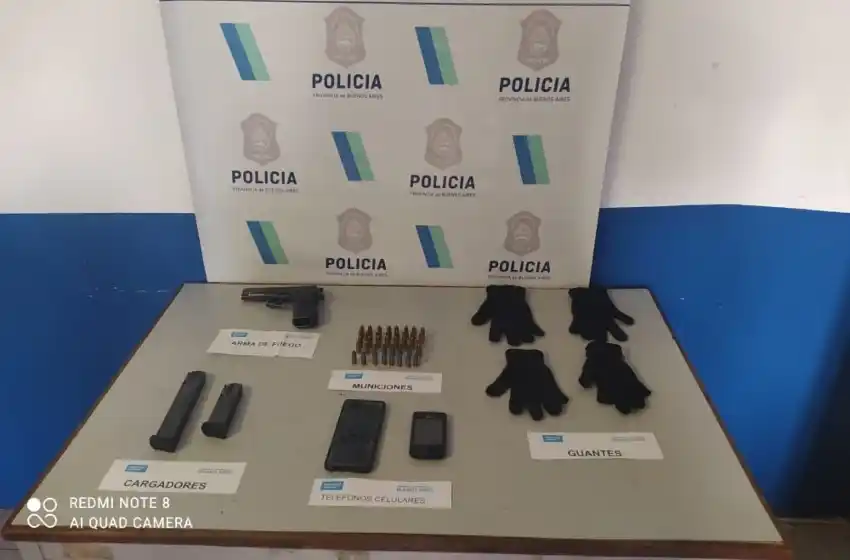 Aprehendieron a dos hombres armados con actitud sospechosa