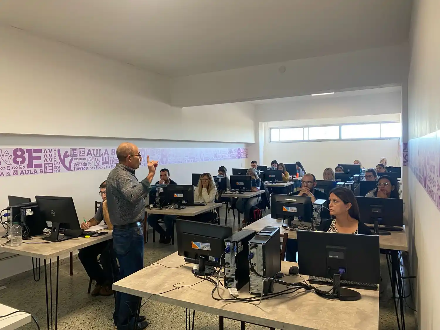 Trabajadores municipales de Venado se capacitan en Excel básico