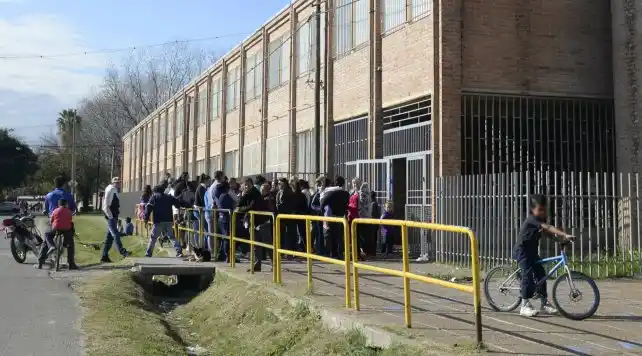 Un nene pidió “una estufa” en la fuente de los deseos