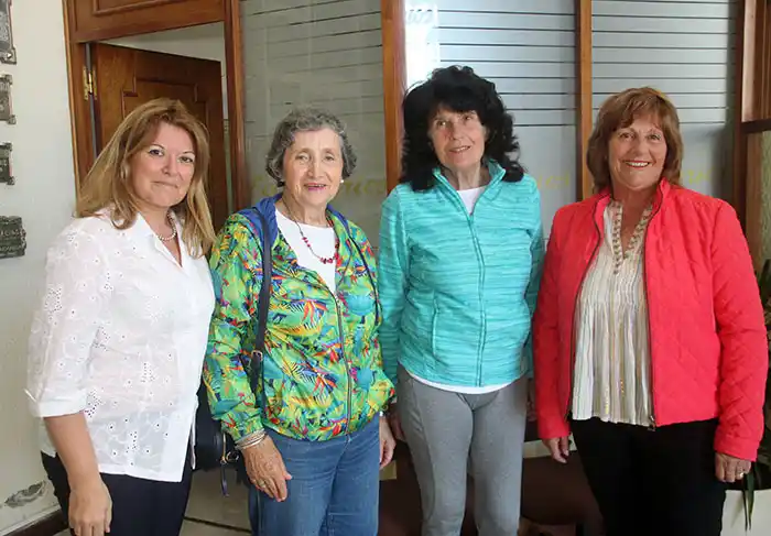 Muestra de horticultura y té a beneficio del Hospital Ferreyra