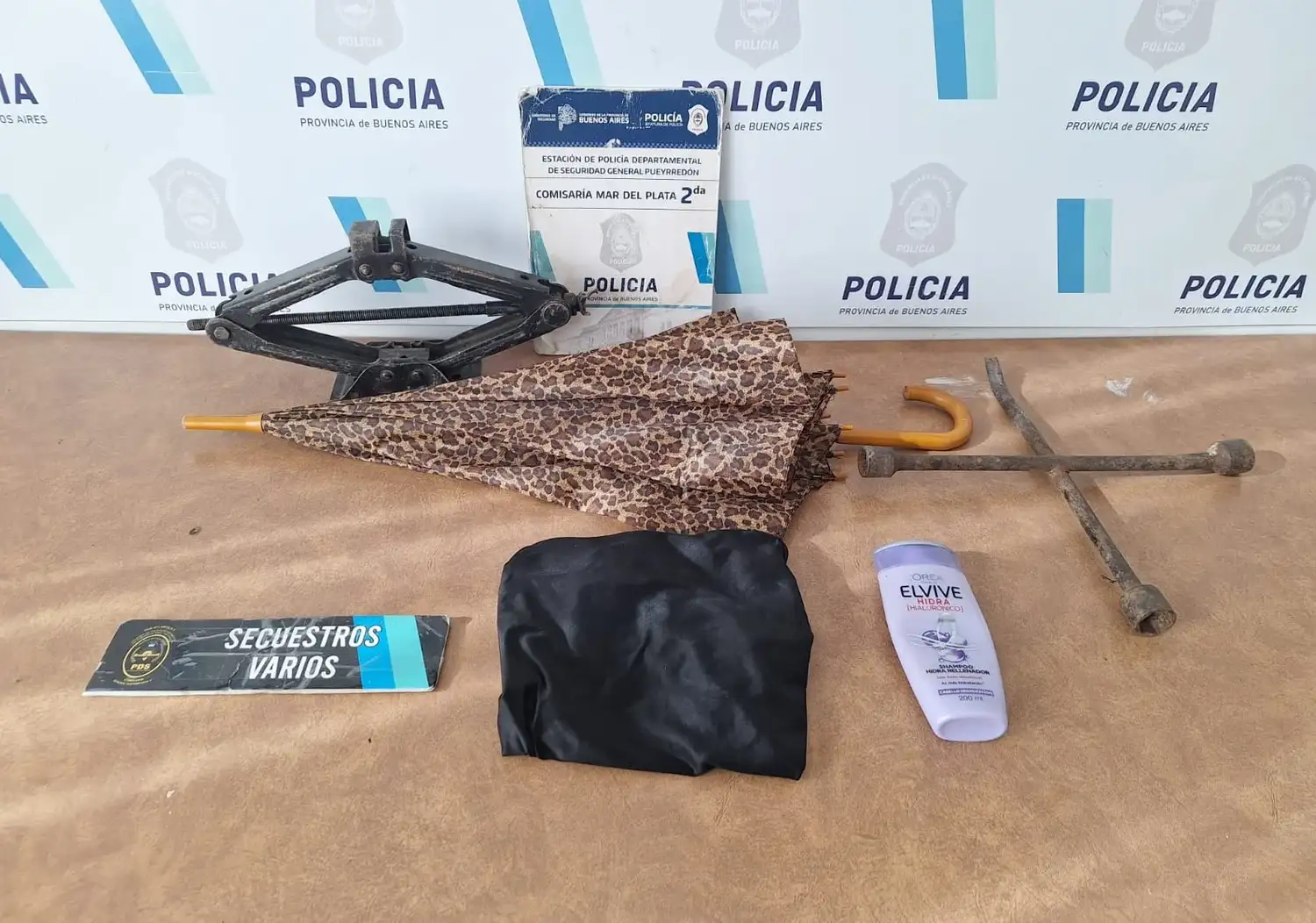 El origen del allanamiento está relacionado con el robo de un auto perpetrado el pasado viernes.