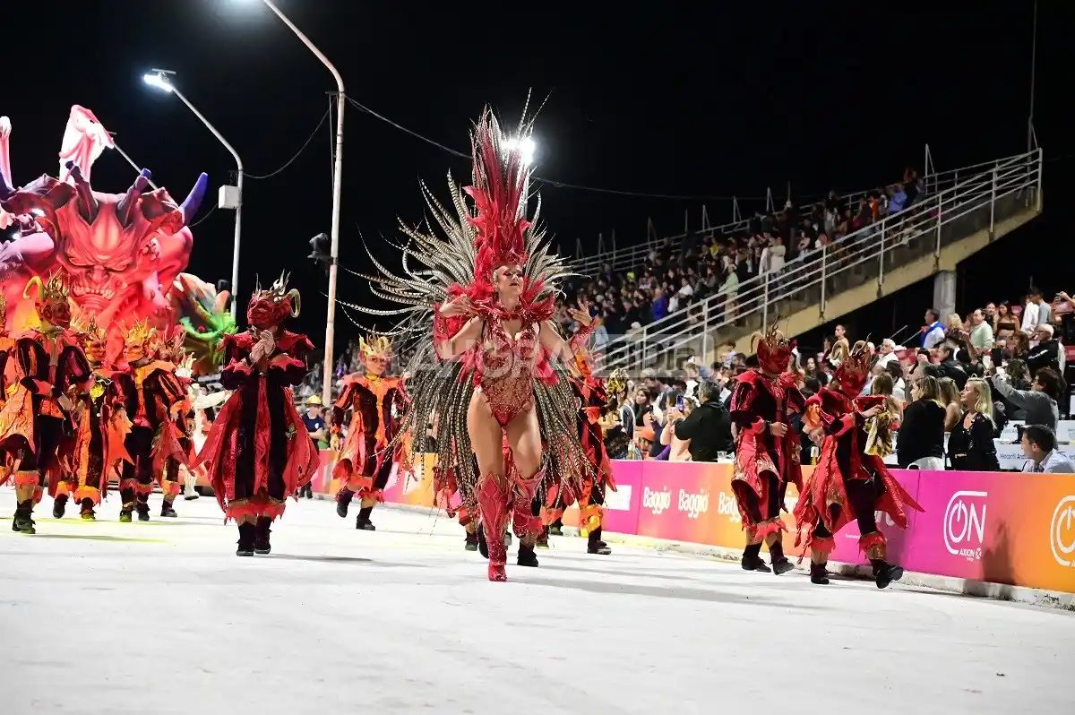 Le descontaron un punto a Ará Yeví luego de su debut en el Carnaval del País