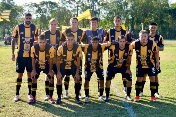 Bajo la lluvia, Norte goleó a Libertad por el Torneo Apertura Local