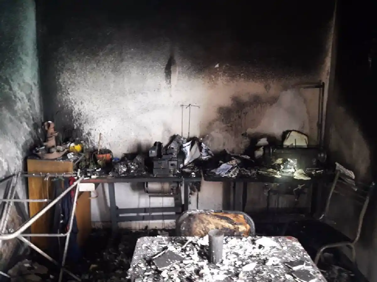 Incendio  dejó daños  en vivienda