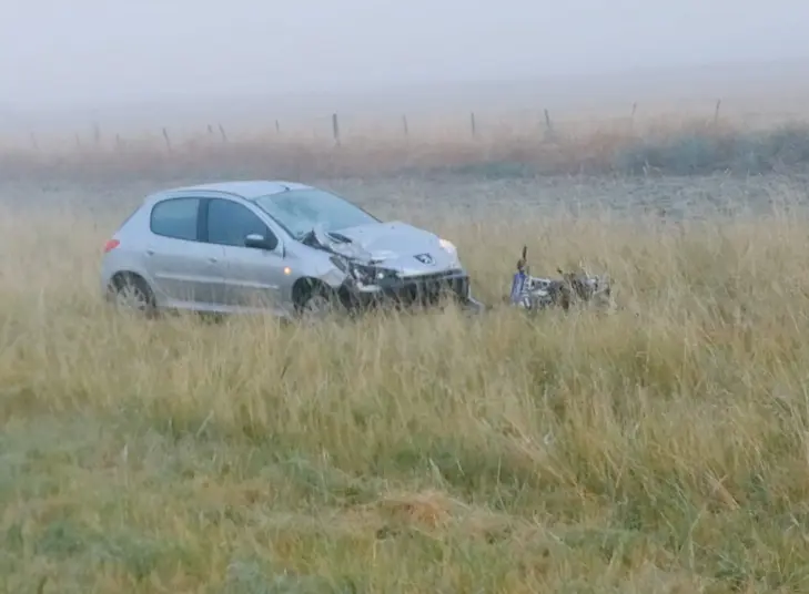 Volvían de vacacionar en Necochea y rescataron a un motociclista abandonado