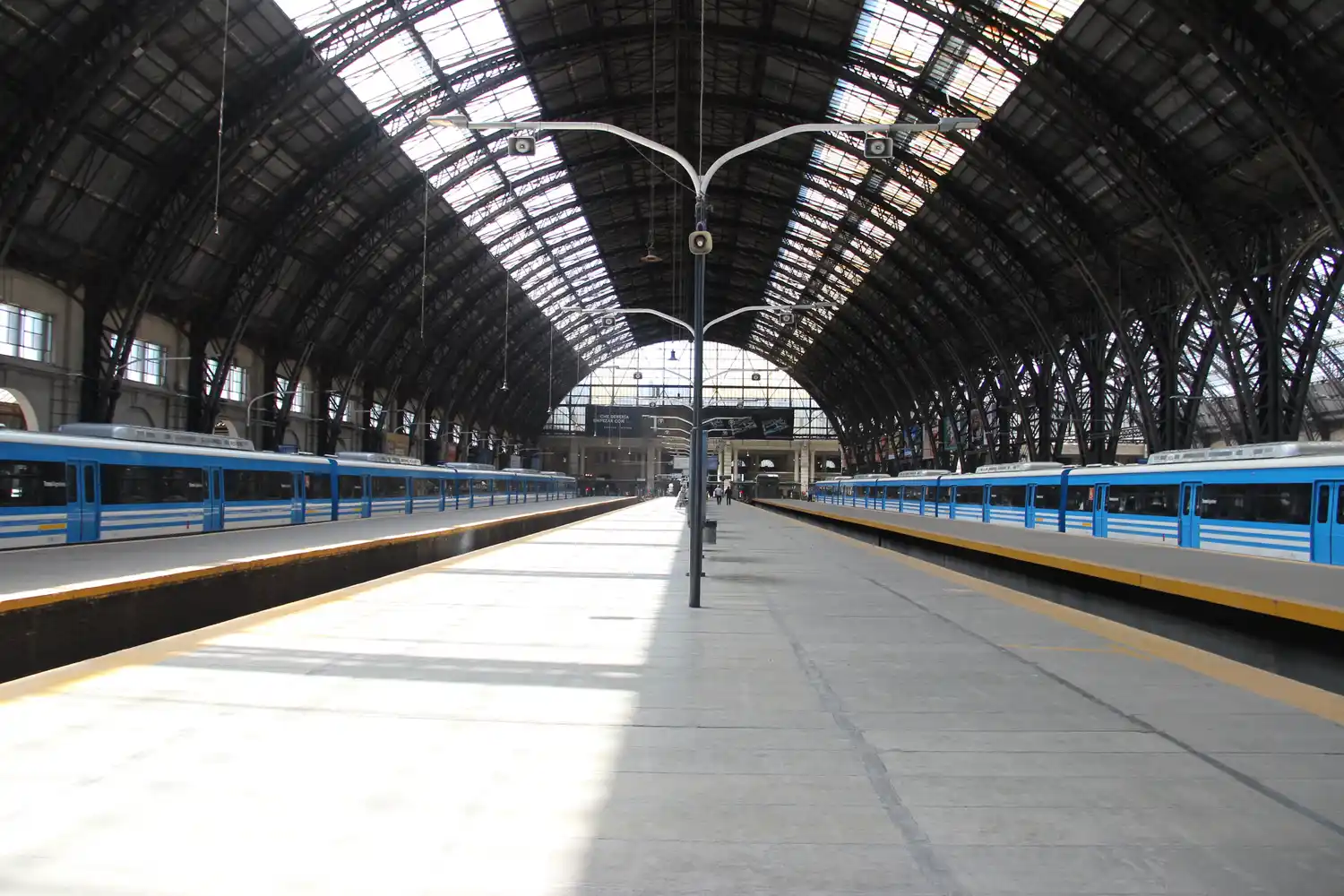 Línea Mitre: Comienzan a renovar el ingreso de trenes a Retiro y habrá modificaciones en el servicio