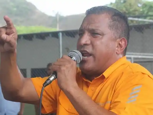 GOBIERNO CONFIRMA muerte del exgobernador Alfredo Díaz a causa de "UN INFARTO"