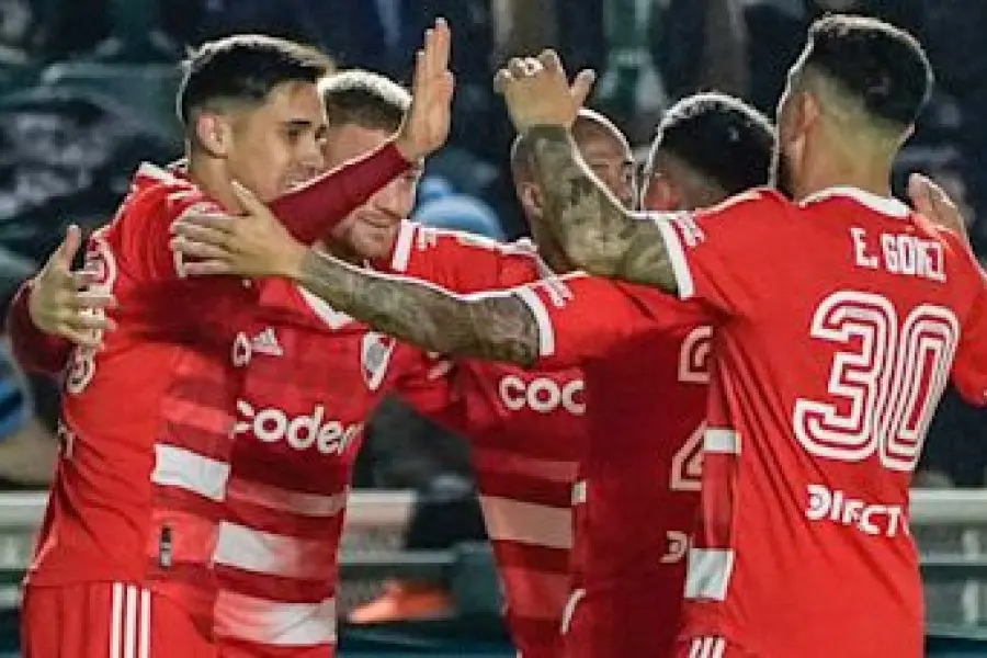 River más puntero que nunca